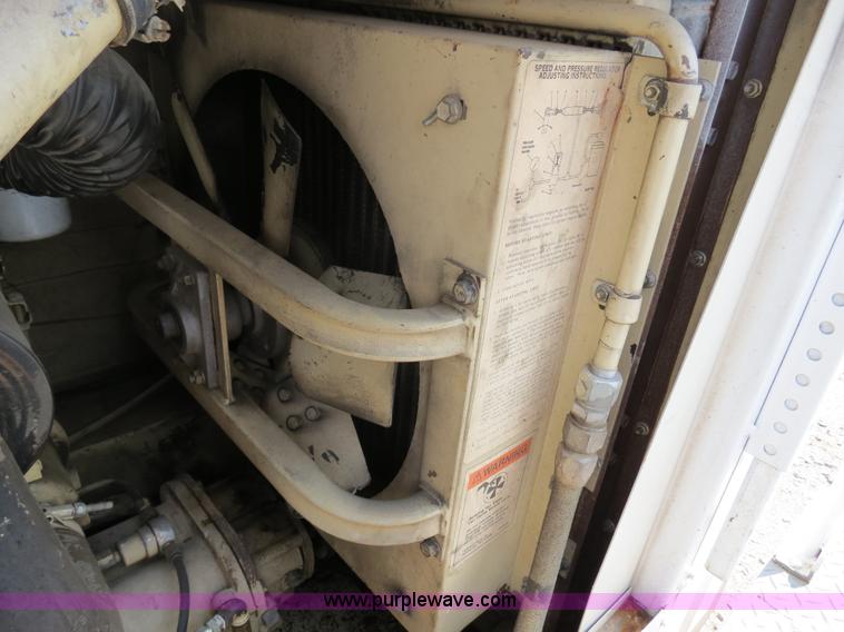 image for item B2369 1987 Volvo FE6 paint striper truck