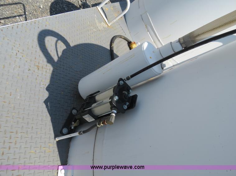 image for item B2369 1987 Volvo FE6 paint striper truck