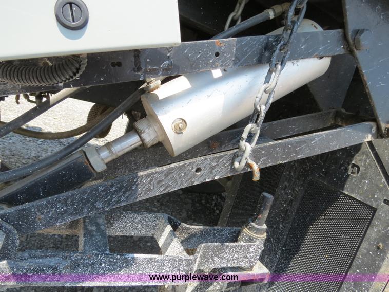 image for item B2369 1987 Volvo FE6 paint striper truck