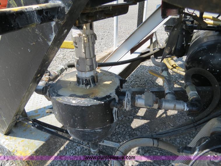 image for item B2369 1987 Volvo FE6 paint striper truck