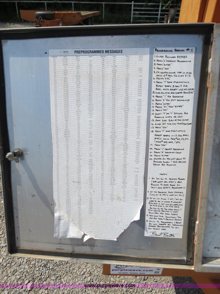 image for item B2370 2000 Ver-Mac PCMS-1210 portable message board