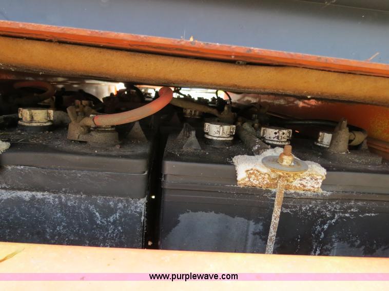 image for item B2371 2001 AMSIG CMS-T331 portable message board