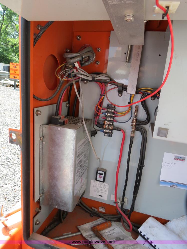 image for item B2371 2001 AMSIG CMS-T331 portable message board