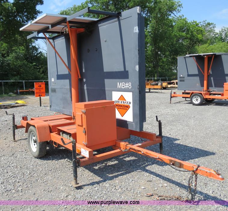 image for item B2372 2001 AMSIG CMS-T331 portable message board