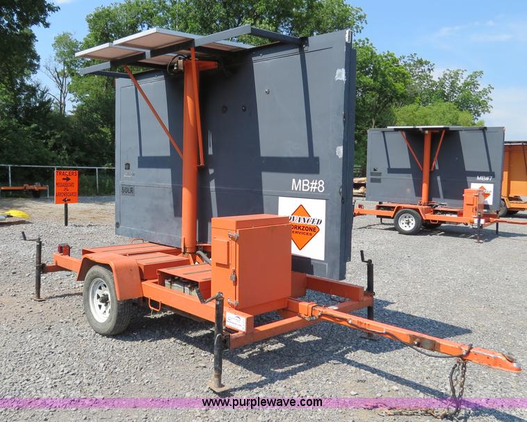 image for item B2372 2001 AMSIG CMS-T331 portable message board