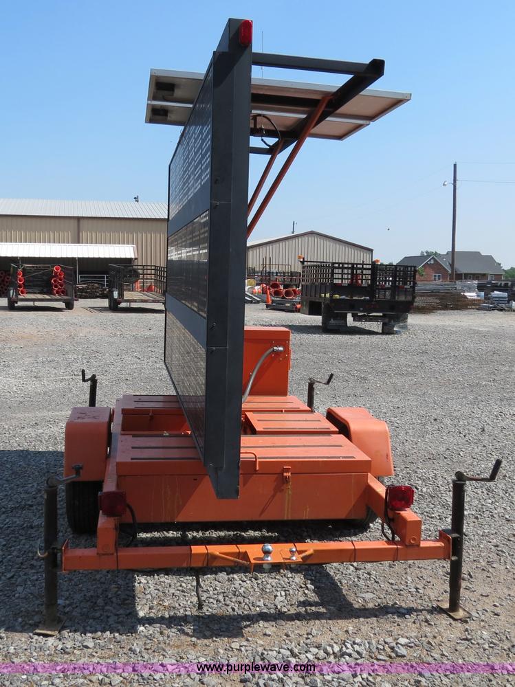 image for item B2372 2001 AMSIG CMS-T331 portable message board