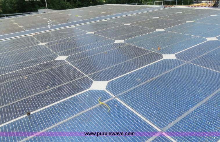 image for item B2372 2001 AMSIG CMS-T331 portable message board