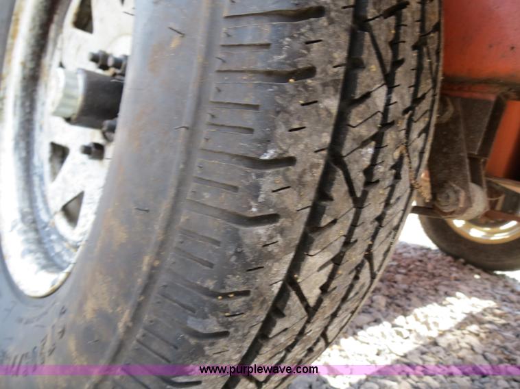 image for item B2372 2001 AMSIG CMS-T331 portable message board