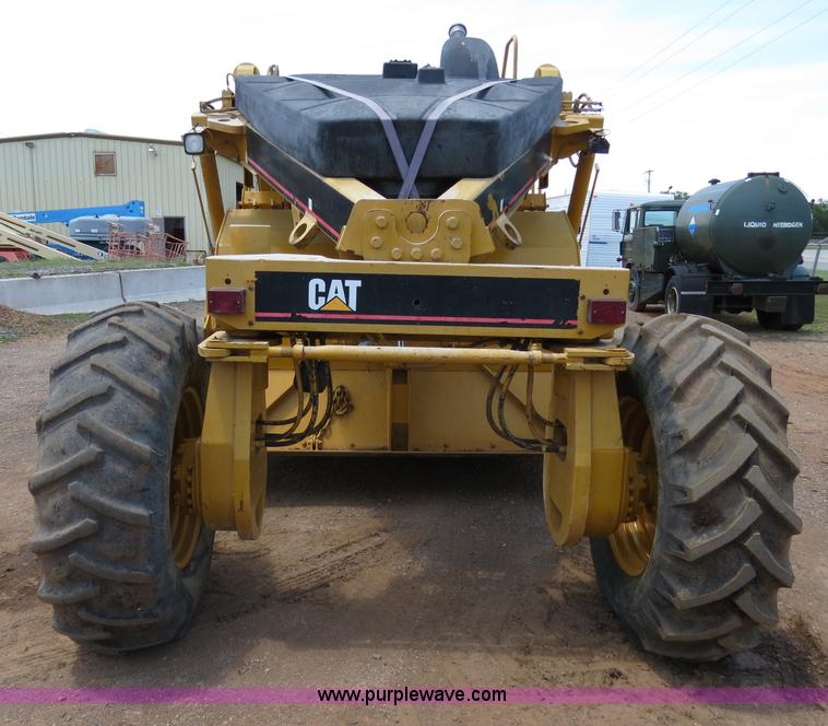 image for item B2382 2006 Caterpillar RM-300 rotary mill recycler/reclaimer