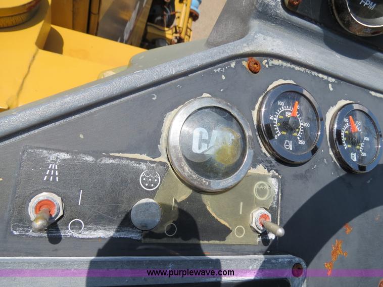 image for item B2382 2006 Caterpillar RM-300 rotary mill recycler/reclaimer