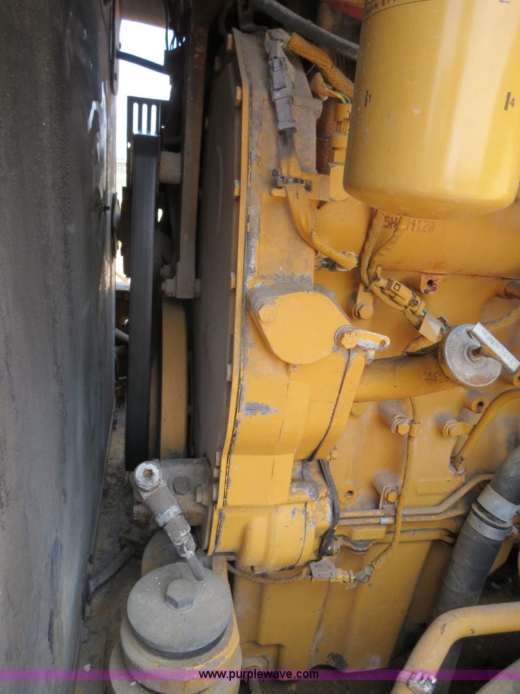 image for item B2382 2006 Caterpillar RM-300 rotary mill recycler/reclaimer