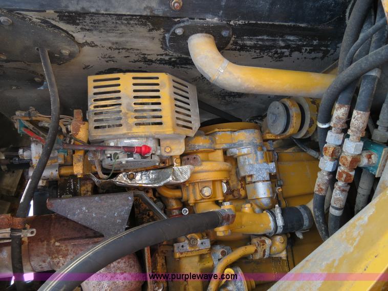 image for item B2382 2006 Caterpillar RM-300 rotary mill recycler/reclaimer