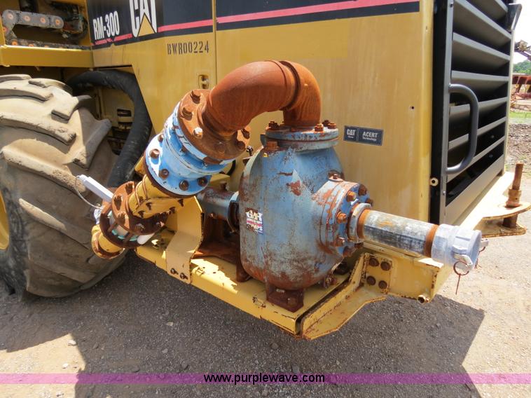 image for item B2382 2006 Caterpillar RM-300 rotary mill recycler/reclaimer