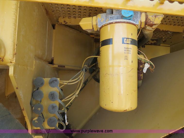 image for item B2382 2006 Caterpillar RM-300 rotary mill recycler/reclaimer