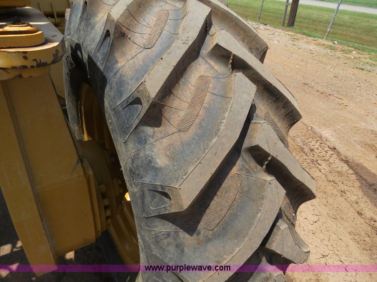 image for item B2382 2006 Caterpillar RM-300 rotary mill recycler/reclaimer