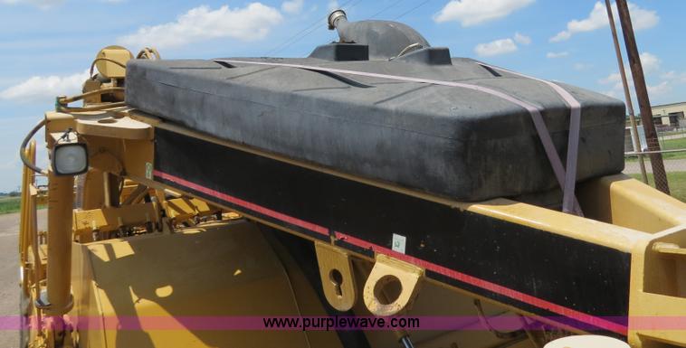 image for item B2382 2006 Caterpillar RM-300 rotary mill recycler/reclaimer