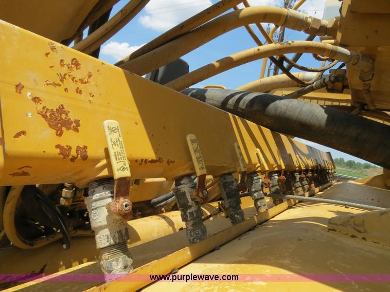 image for item B2382 2006 Caterpillar RM-300 rotary mill recycler/reclaimer