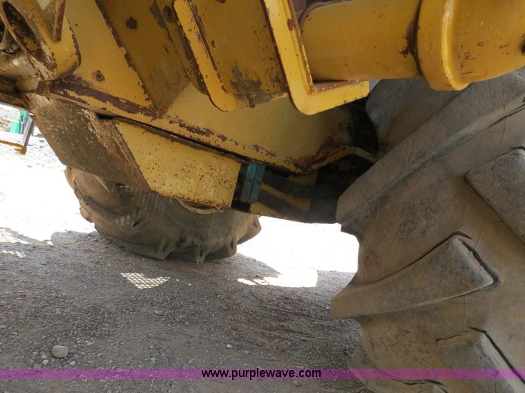 image for item B2382 2006 Caterpillar RM-300 rotary mill recycler/reclaimer