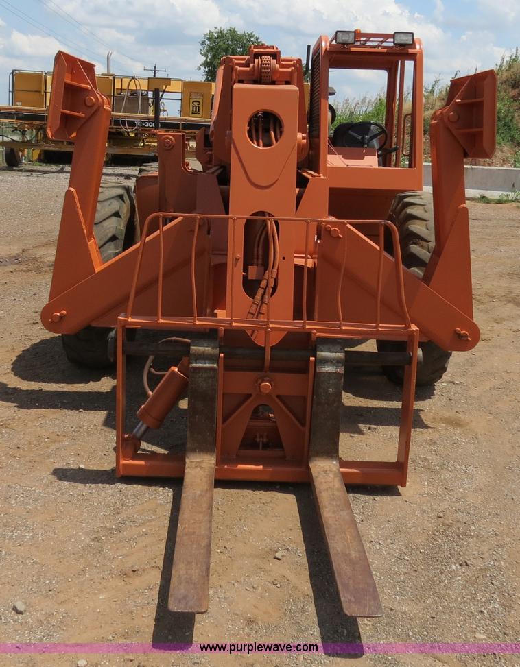 image for item B2383 2004 Lull 1044C-54 telehandler