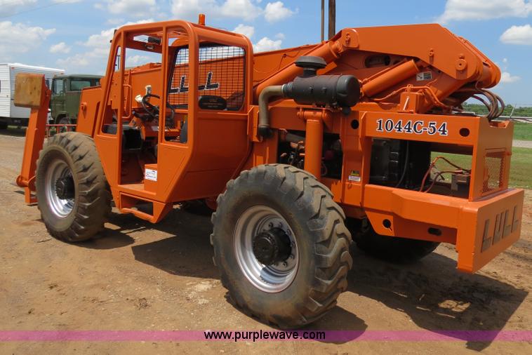 image for item B2383 2004 Lull 1044C-54 telehandler