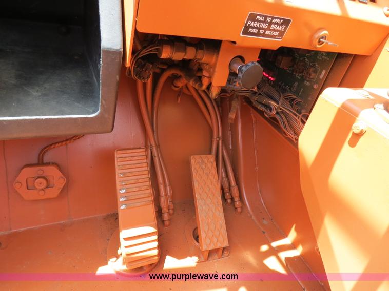 image for item B2383 2004 Lull 1044C-54 telehandler