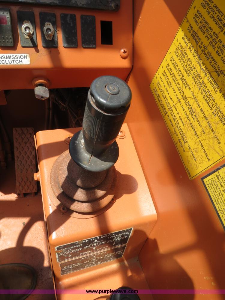 image for item B2383 2004 Lull 1044C-54 telehandler