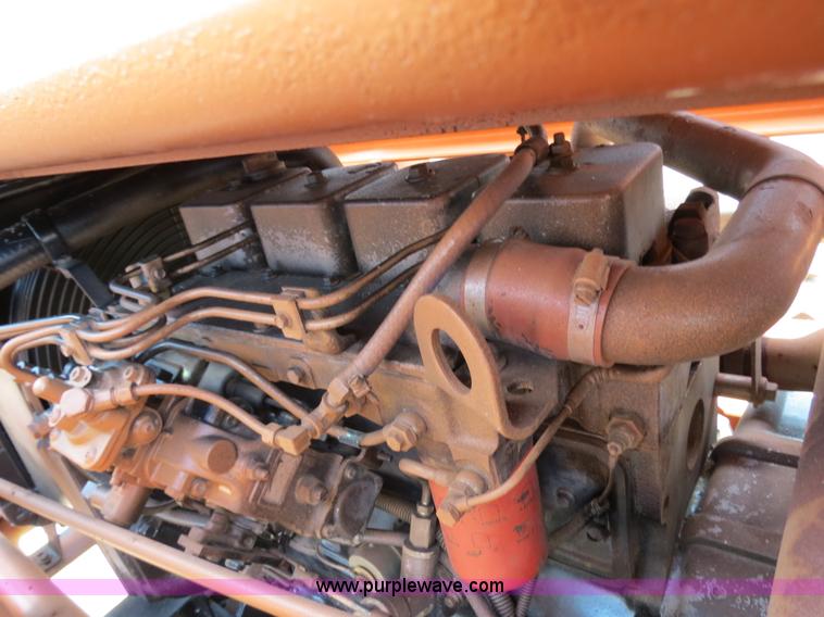 image for item B2383 2004 Lull 1044C-54 telehandler