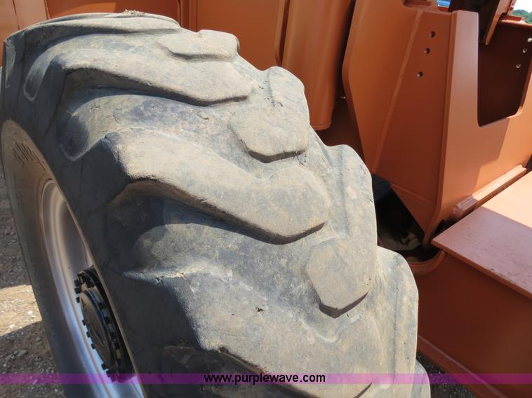 image for item B2383 2004 Lull 1044C-54 telehandler