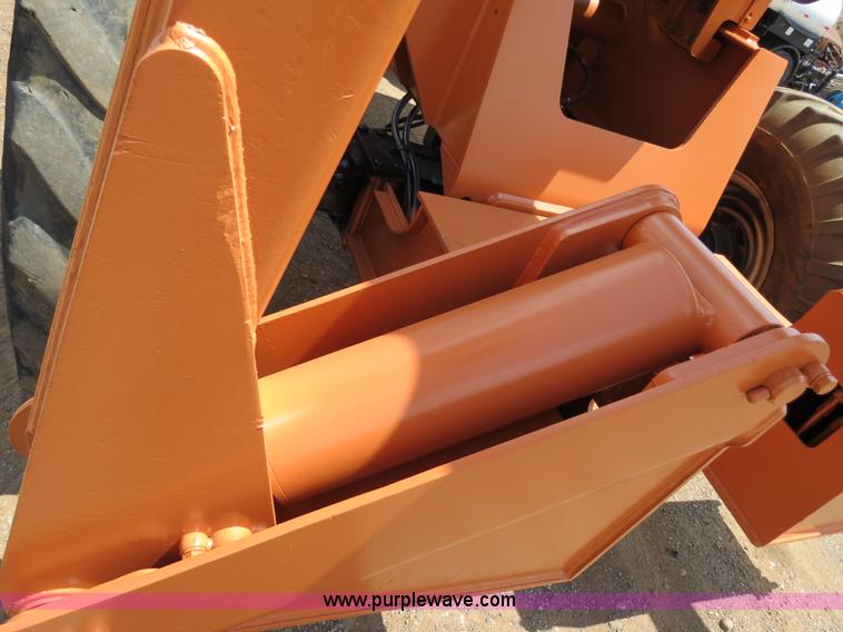 image for item B2383 2004 Lull 1044C-54 telehandler