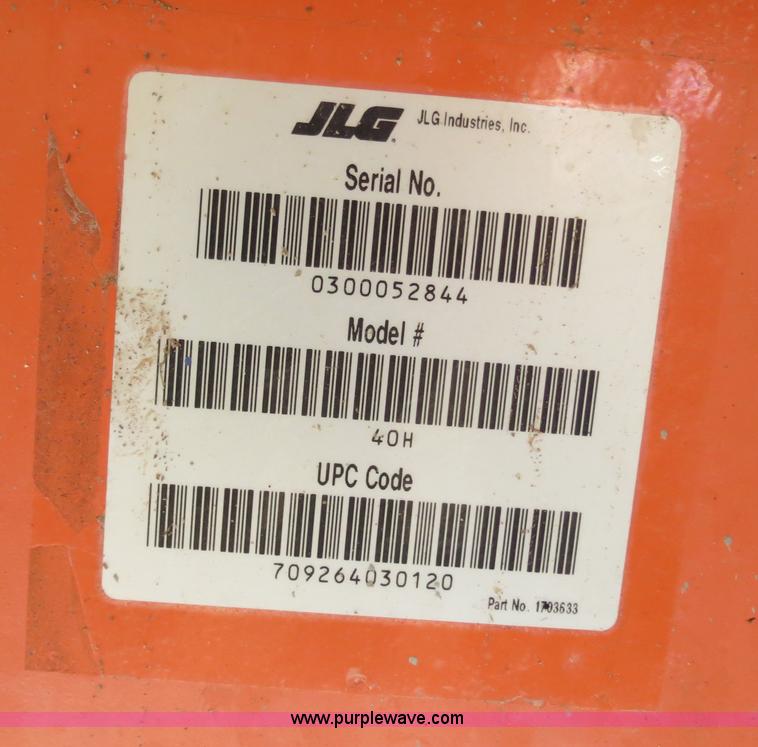 image for item B2384 2000 JLG 40H boom lift