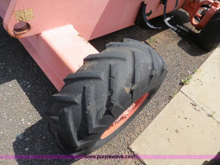 image for item B2385 2000 JLG 40H boom lift