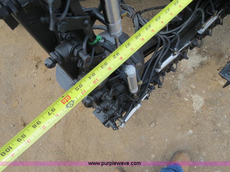 image for item B2388 1994 Ford F700 asphalt distributor truck