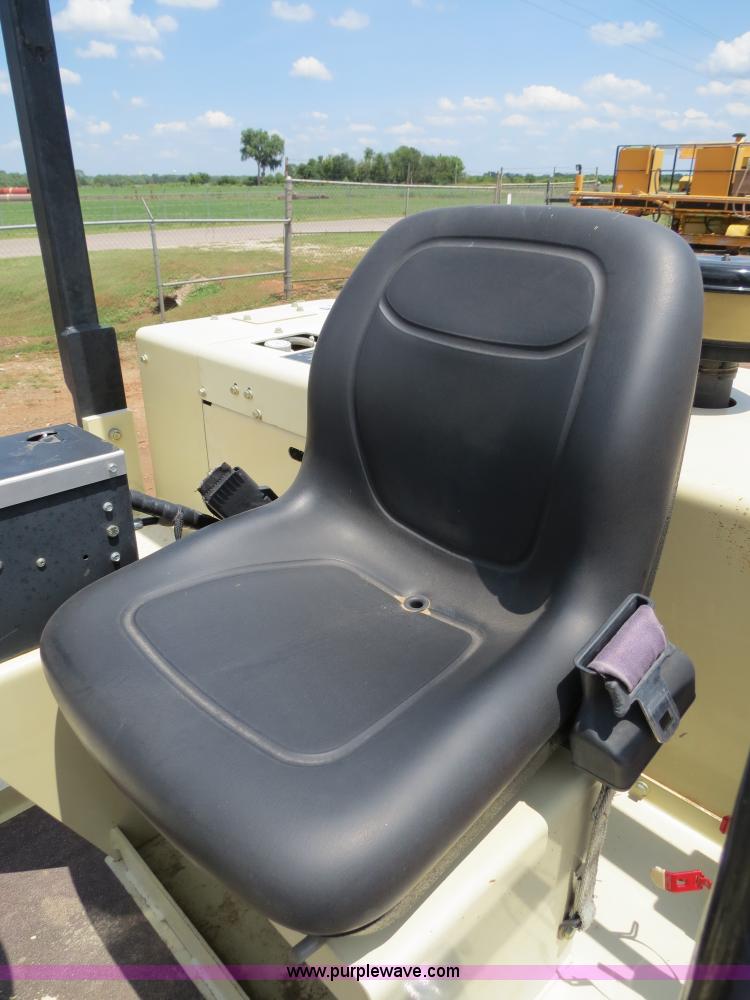 image for item B2389 2006 Ingersoll Rand PT-125R pneumatic roller