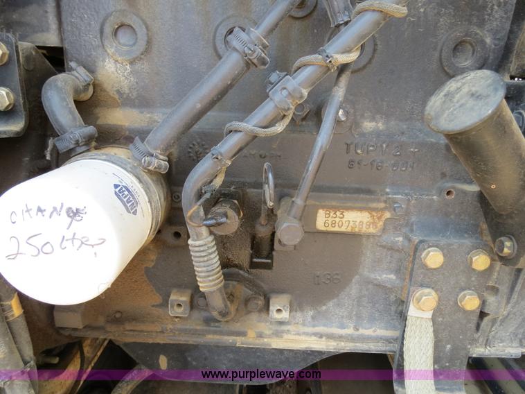 image for item B2389 2006 Ingersoll Rand PT-125R pneumatic roller