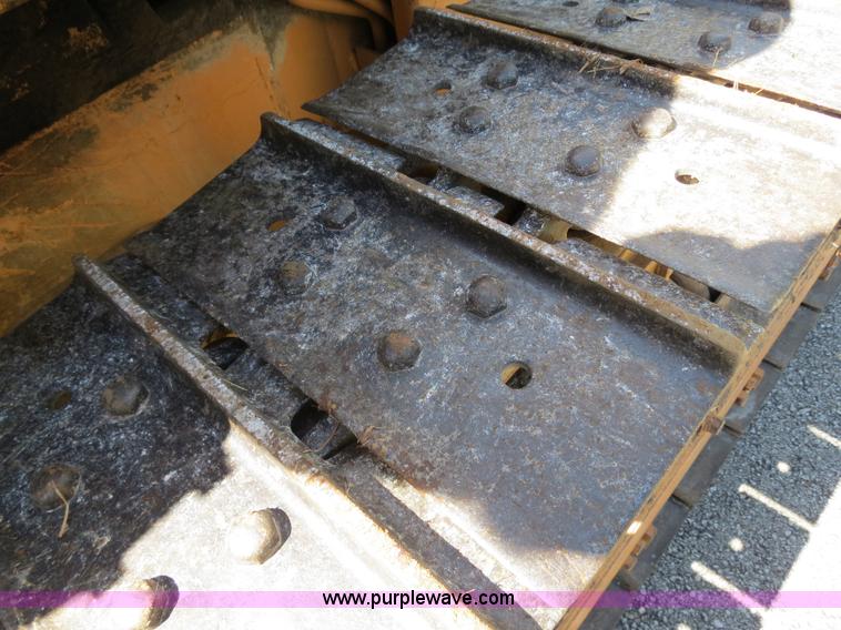 image for item B2392 1982 Komatsu D20A-5 dozer