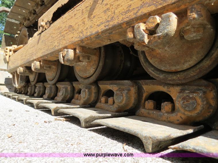 image for item B2392 1982 Komatsu D20A-5 dozer