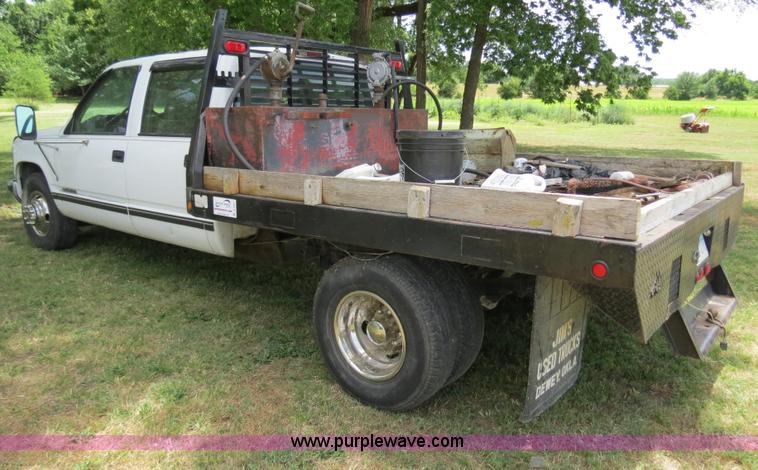 image for item B2401 1998 Chevrolet 3500 flatbed pickup truck