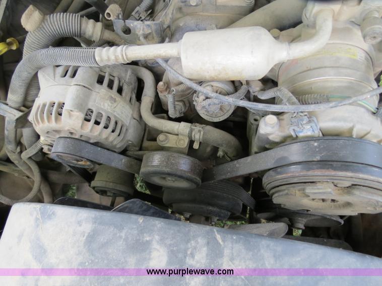 image for item B2401 1998 Chevrolet 3500 flatbed pickup truck