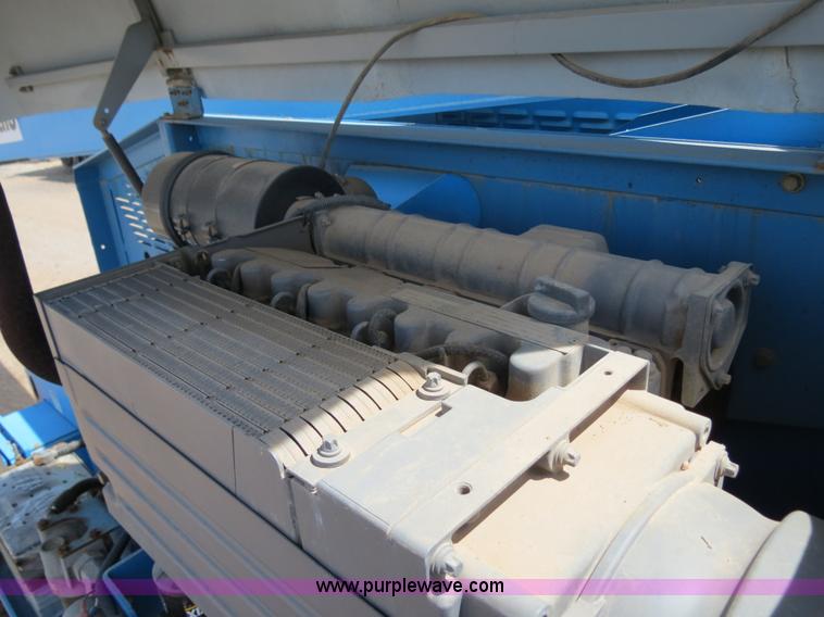 image for item B2408 1999 Genie S85 boom lift