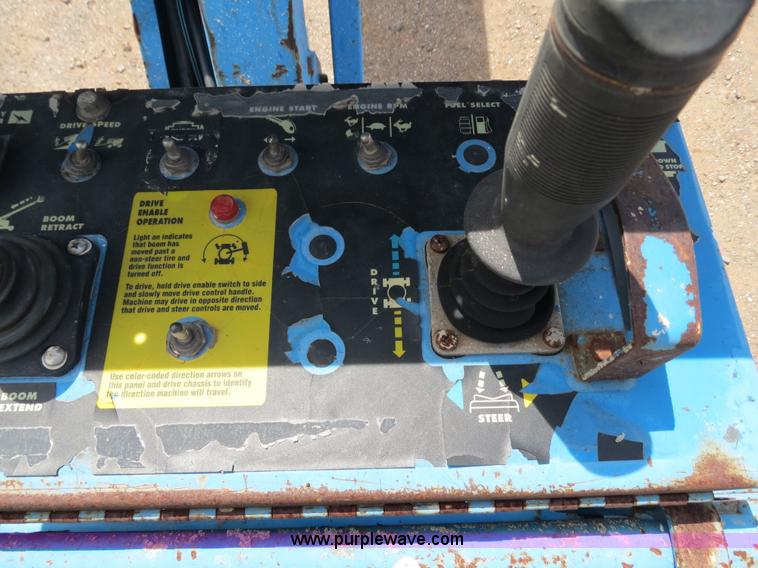 image for item B2408 1999 Genie S85 boom lift