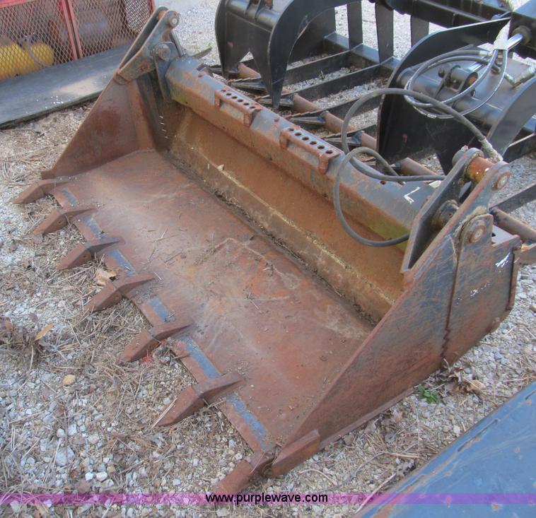 image for item B2718 Melroe 4-in-1 skid steer bucket