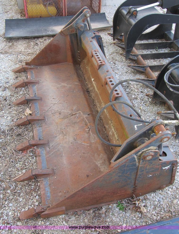 image for item B2718 Melroe 4-in-1 skid steer bucket