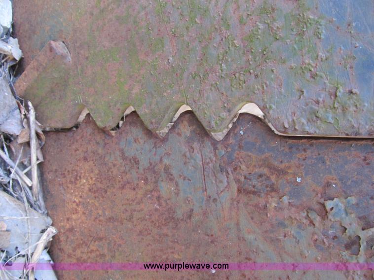 image for item B2718 Melroe 4-in-1 skid steer bucket