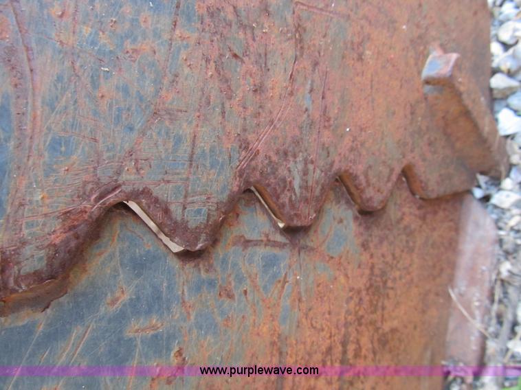 image for item B2718 Melroe 4-in-1 skid steer bucket