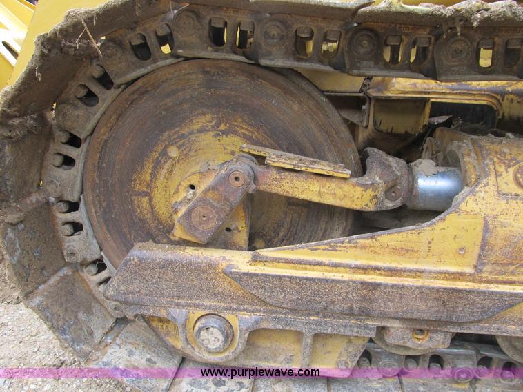 image for item B2721 1994 Caterpillar 953B track loader