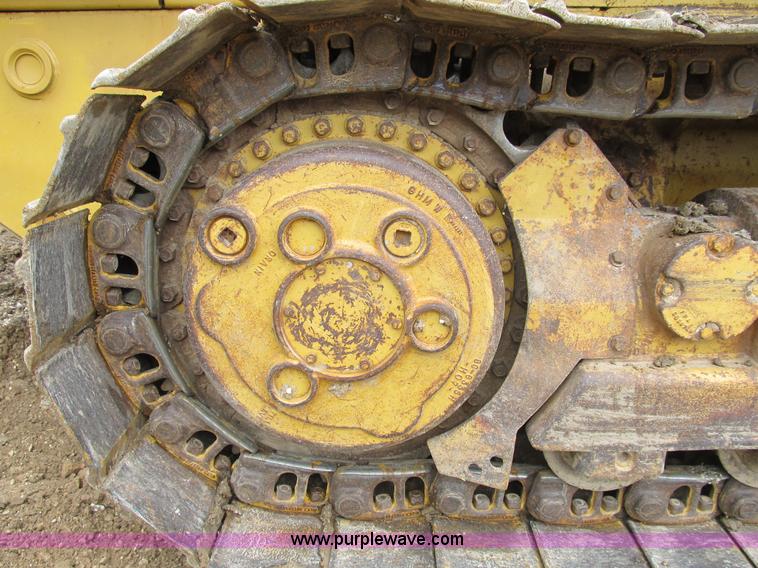 image for item B2721 1994 Caterpillar 953B track loader