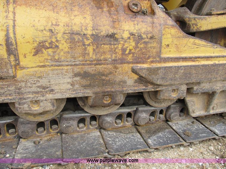image for item B2721 1994 Caterpillar 953B track loader