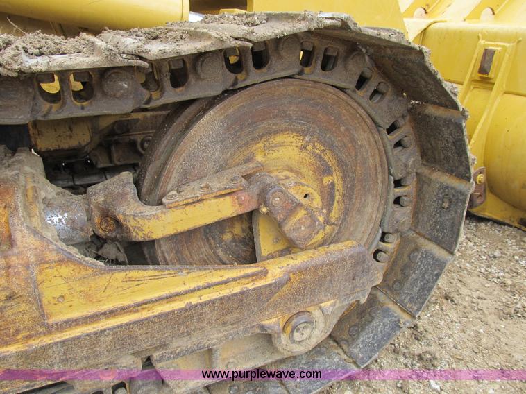 image for item B2721 1994 Caterpillar 953B track loader