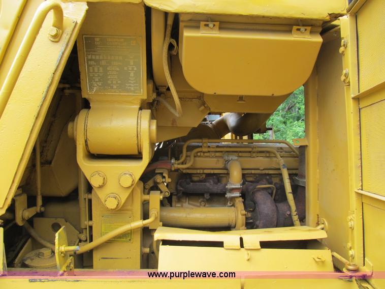 image for item B2721 1994 Caterpillar 953B track loader