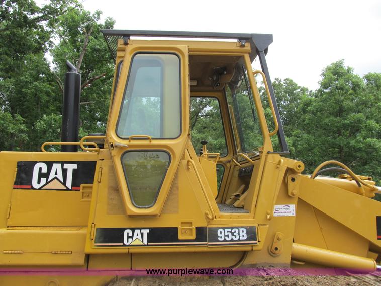 image for item B2721 1994 Caterpillar 953B track loader
